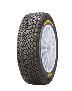 Däck Pirelli K6A 205/65R15 L