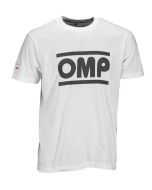 T-shirt med OMP Racings logotyp mot vit bakgrund